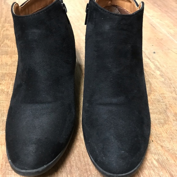 Black booties - Picture 3 of 3